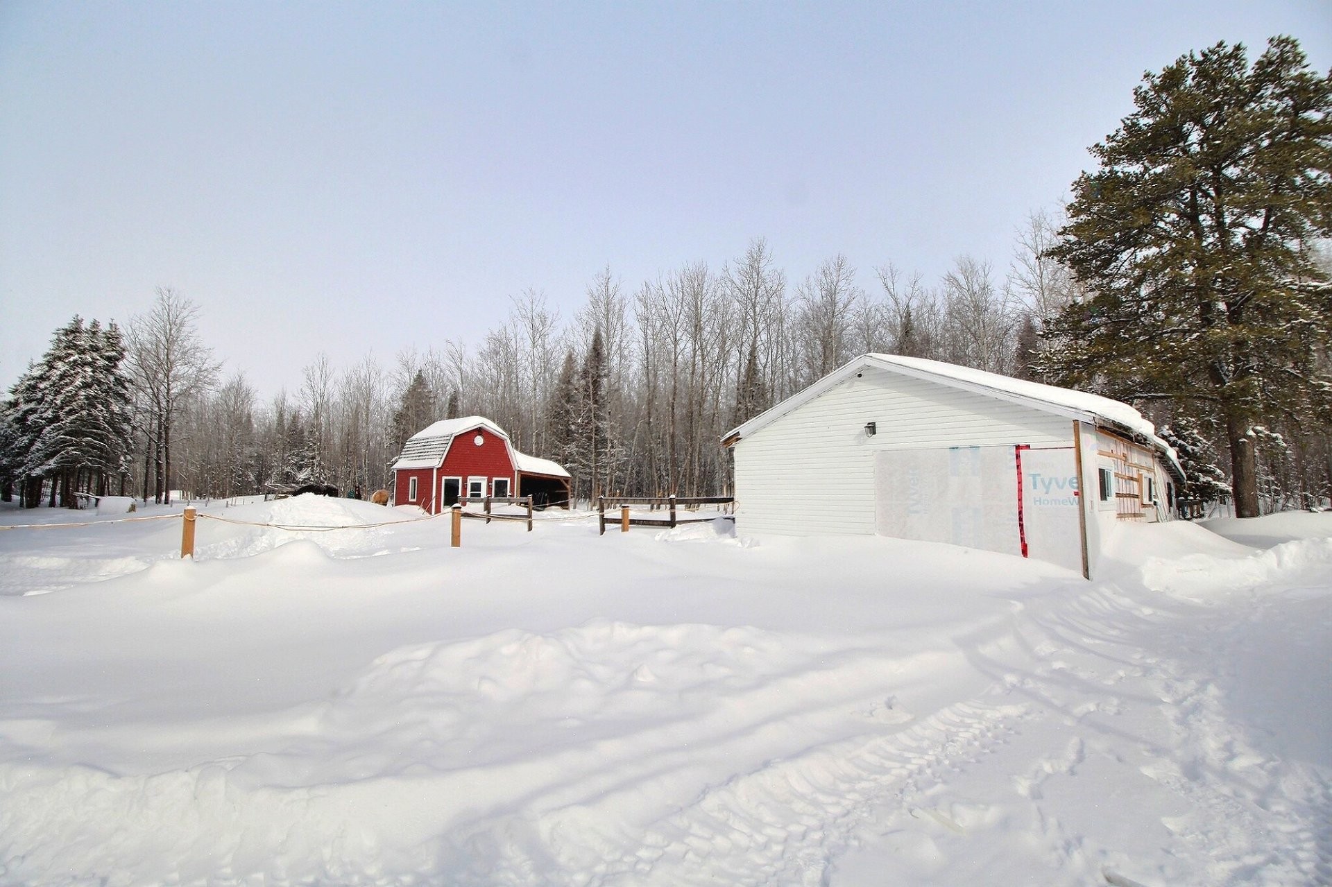 Écurie - 277 Route 111, Val-D'Or, QC - Outdoor