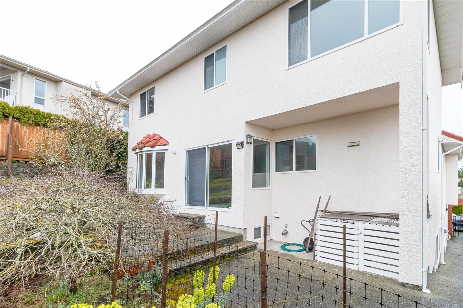 4268 Westervelt Pl, Saanich, BC