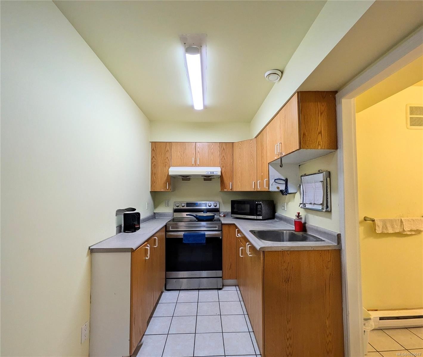 4268 Westervelt Pl, Saanich, BC
