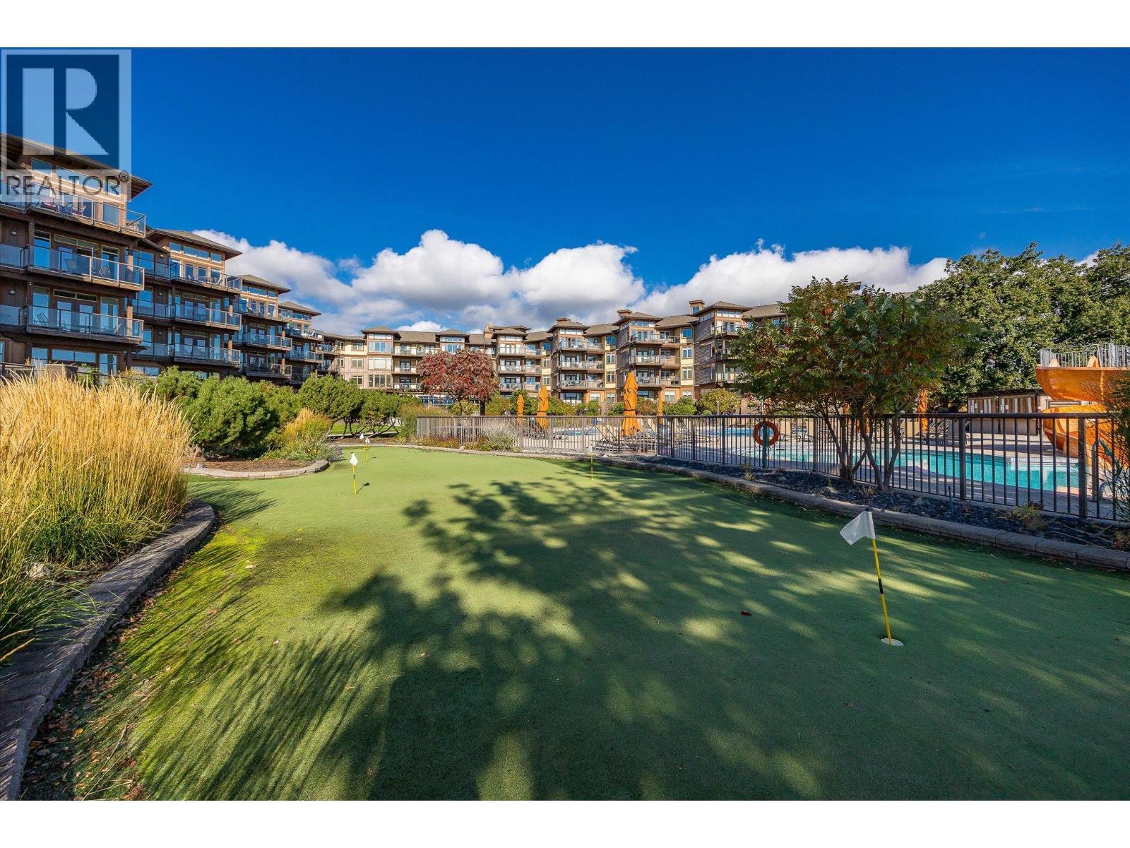 4205 Gellatly Road Unit# 305, West Kelowna, BC - Outdoor