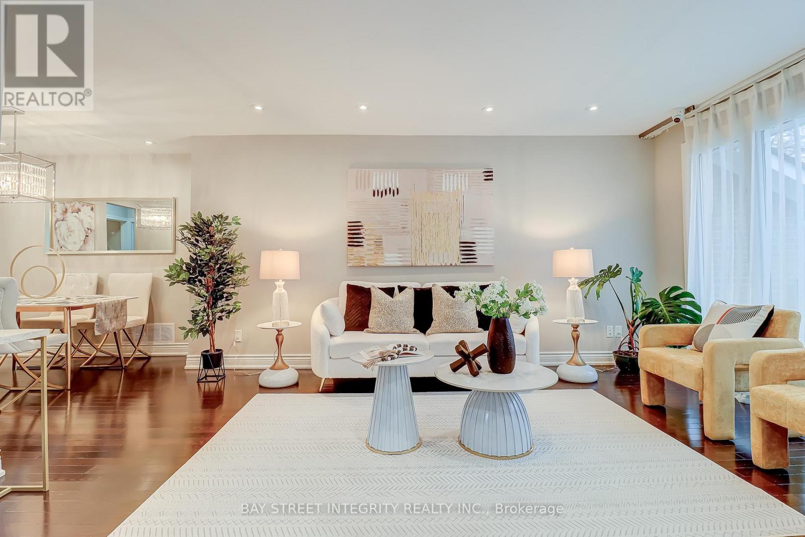 Living Room - 12 Combermere Drive, Toronto, ON - Indoor Photo Showing Living Room