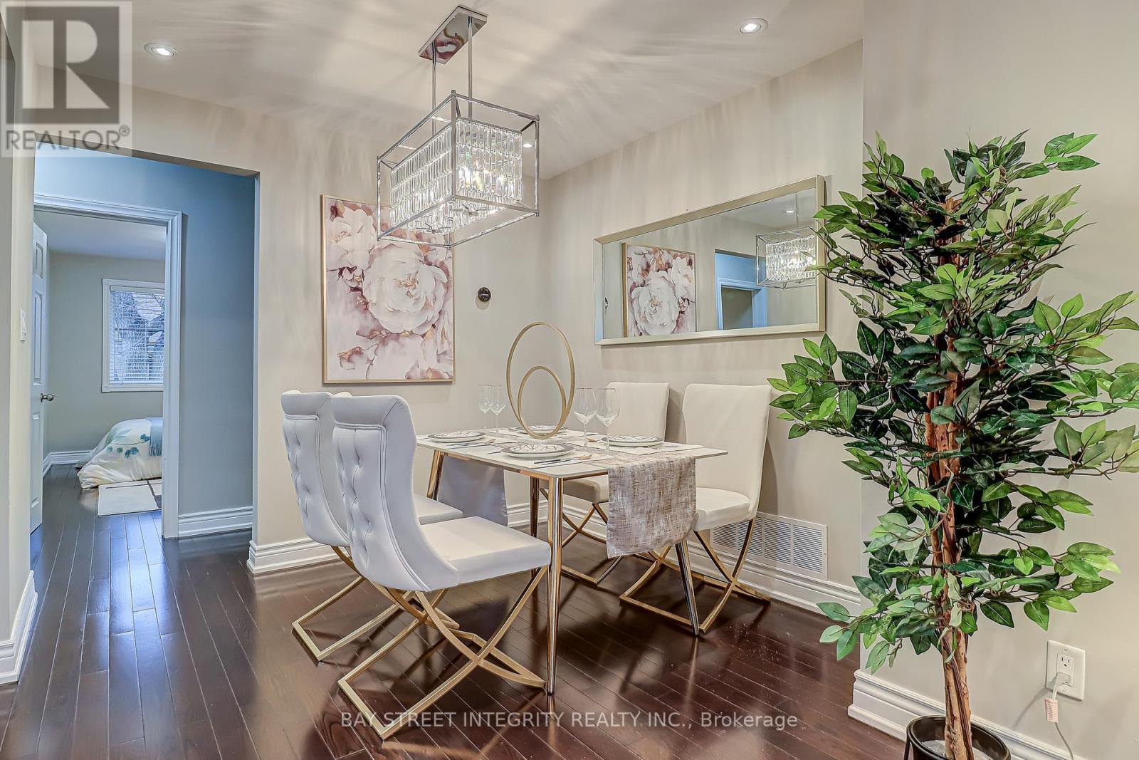 Dinning Room - 12 Combermere Drive, Toronto, ON - Indoor Photo Showing Dining Room