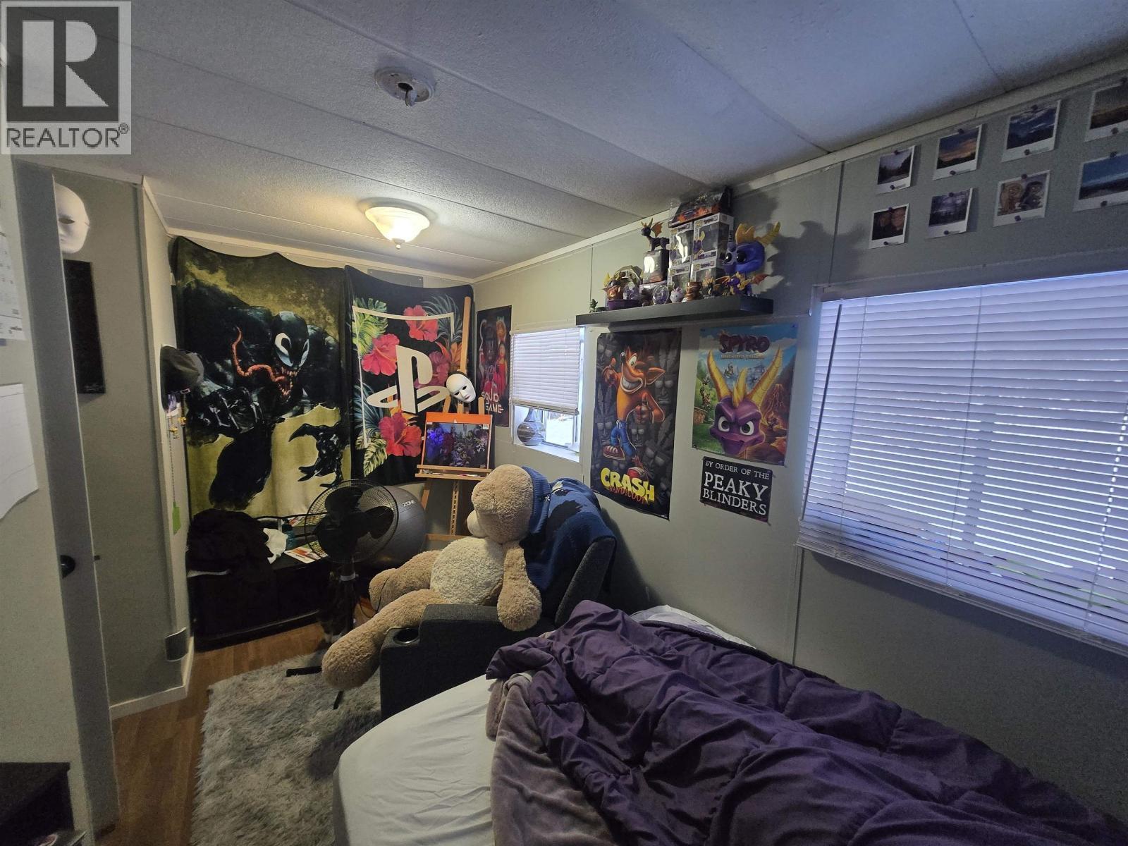 2183 Bartkow Road, Quesnel, BC - Indoor Photo Showing Bedroom