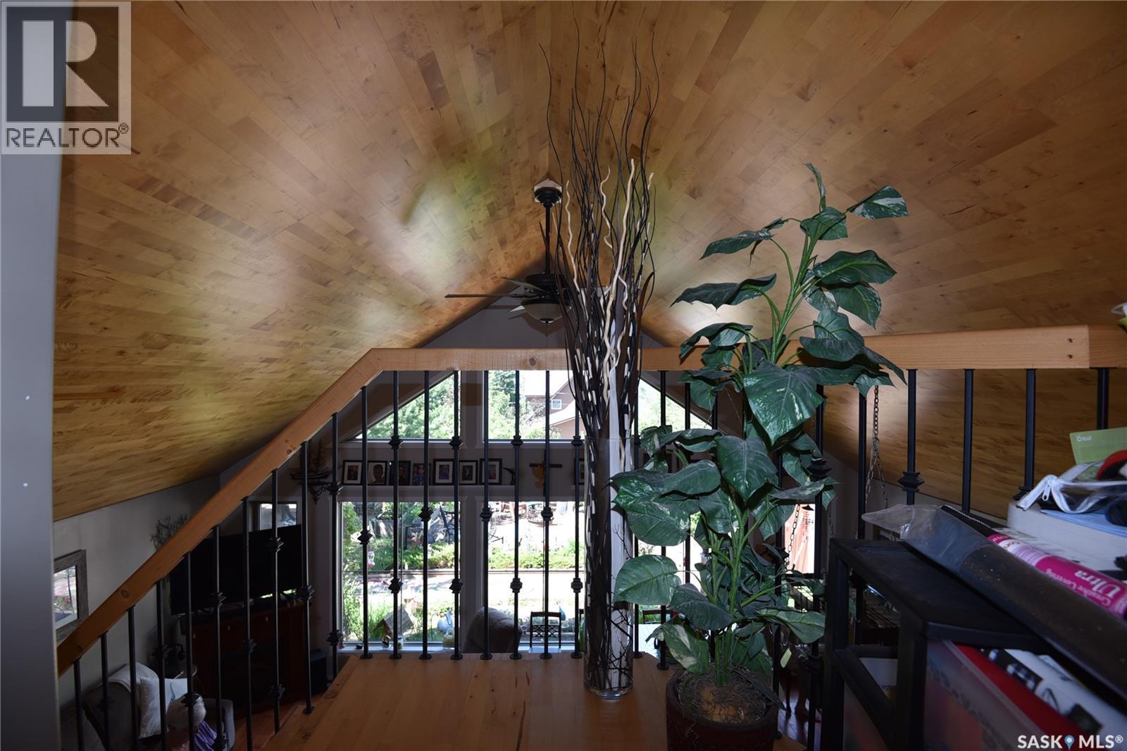 621 Pine Drive, Tobin Lake, SK - Indoor Photo Showing Other Room