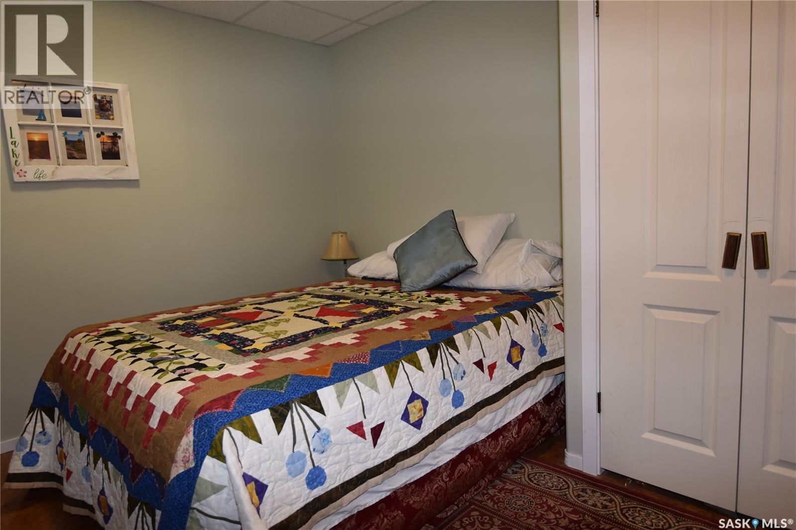 621 Pine Drive, Tobin Lake, SK - Indoor Photo Showing Bedroom