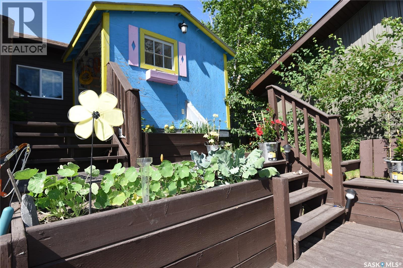 621 Pine Drive, Tobin Lake, SK - Outdoor With Exterior