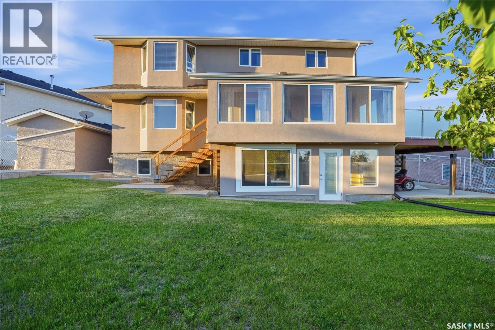 3148 Wimbledon Bay, Regina, SK