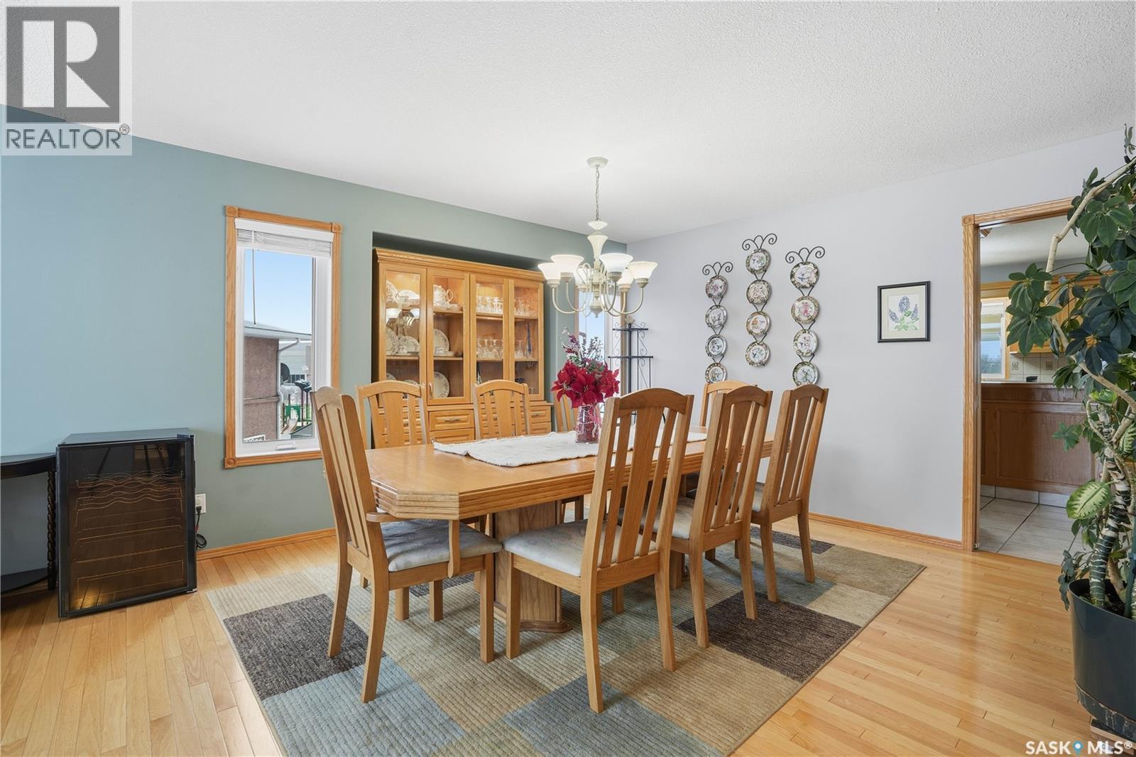 3148 Wimbledon Bay, Regina, SK - Indoor Photo Showing Dining Room