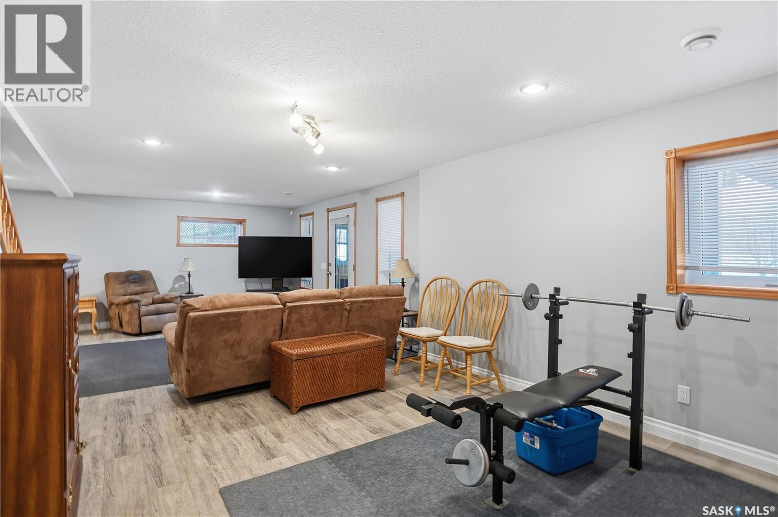 3148 Wimbledon Bay, Regina, SK - Indoor Photo Showing Gym Room
