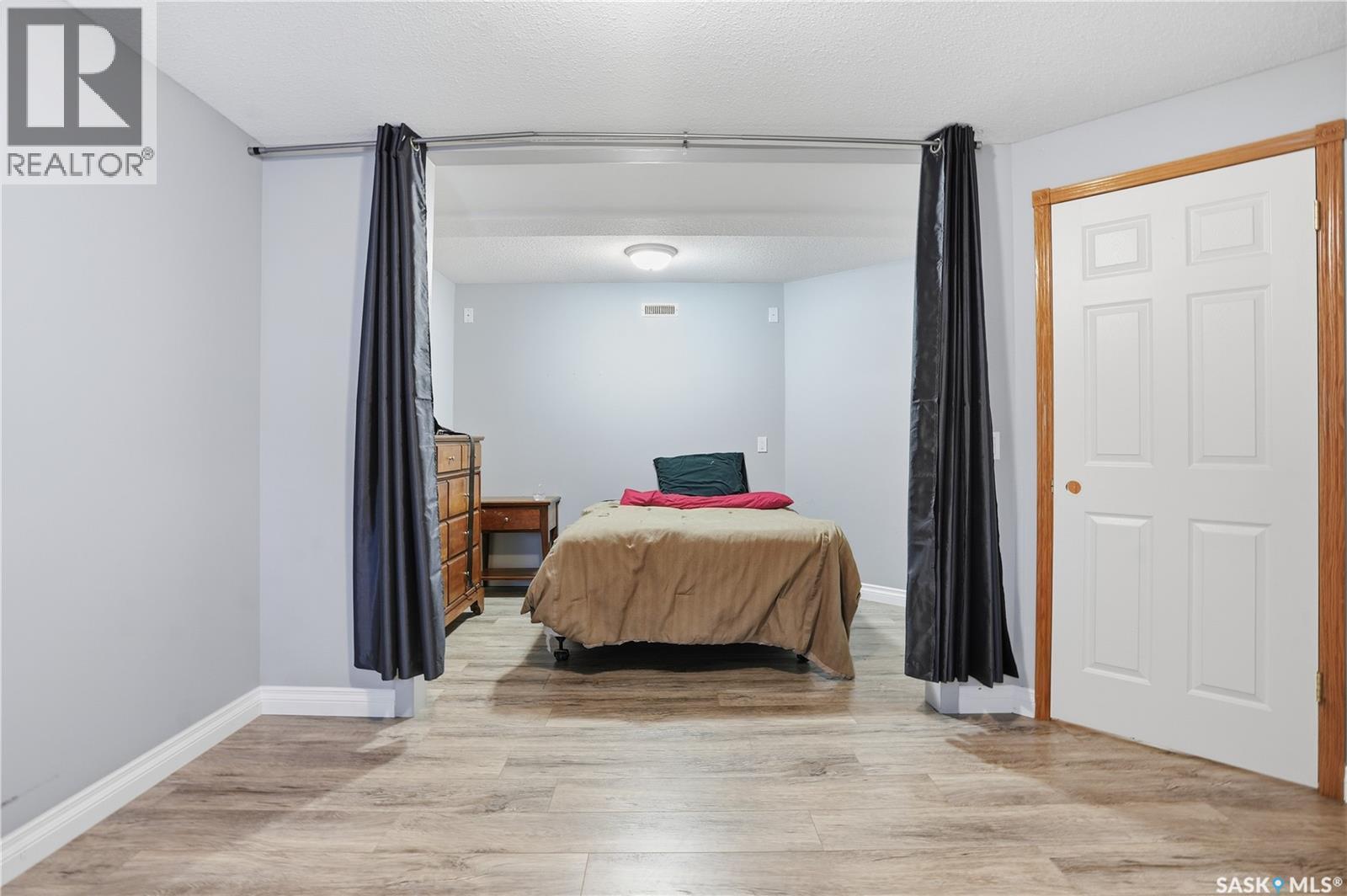 3148 Wimbledon Bay, Regina, SK - Indoor Photo Showing Other Room