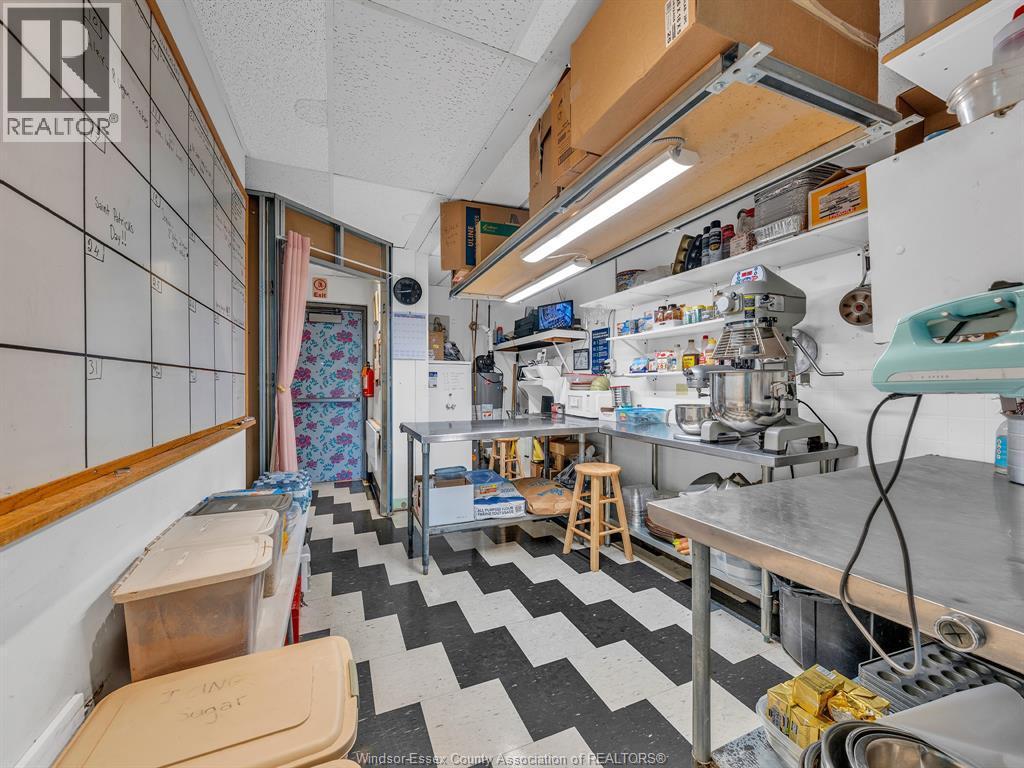 3131 Forest Glade, Windsor, ON