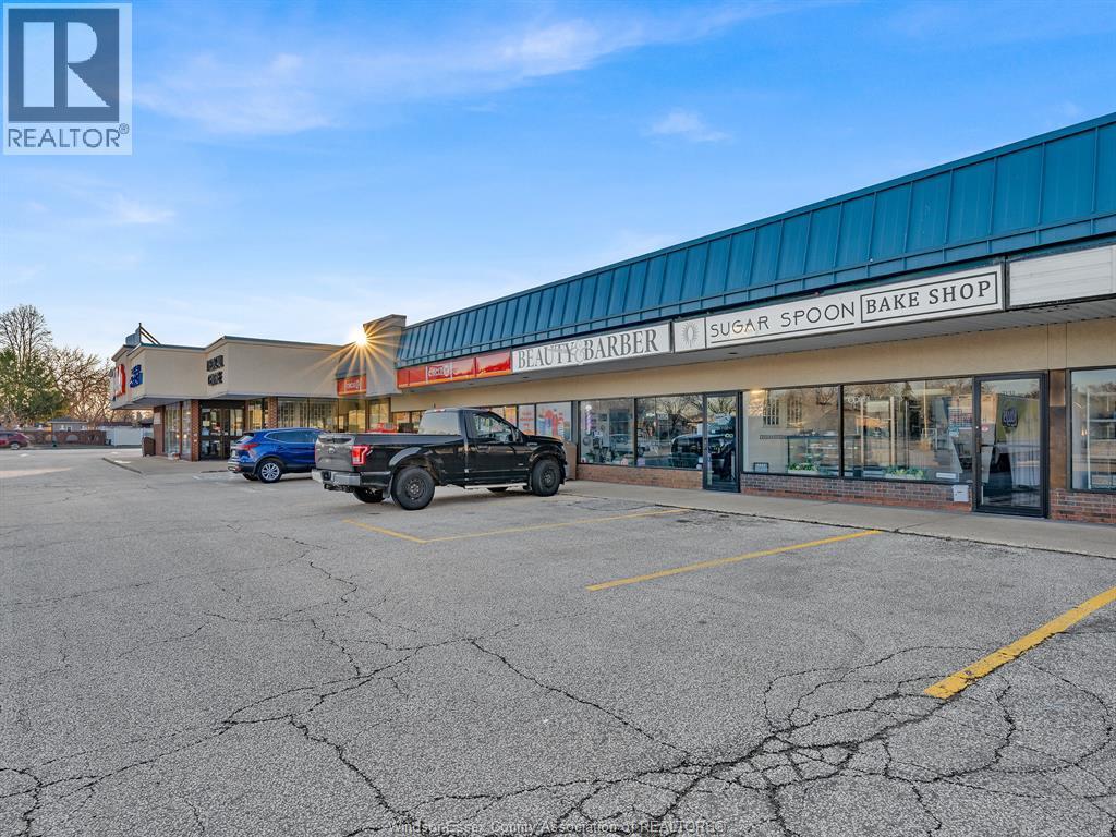 3131 Forest Glade, Windsor, ON