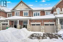 457 QUEEN MARY Drive Brampton, ON L7A 4L2