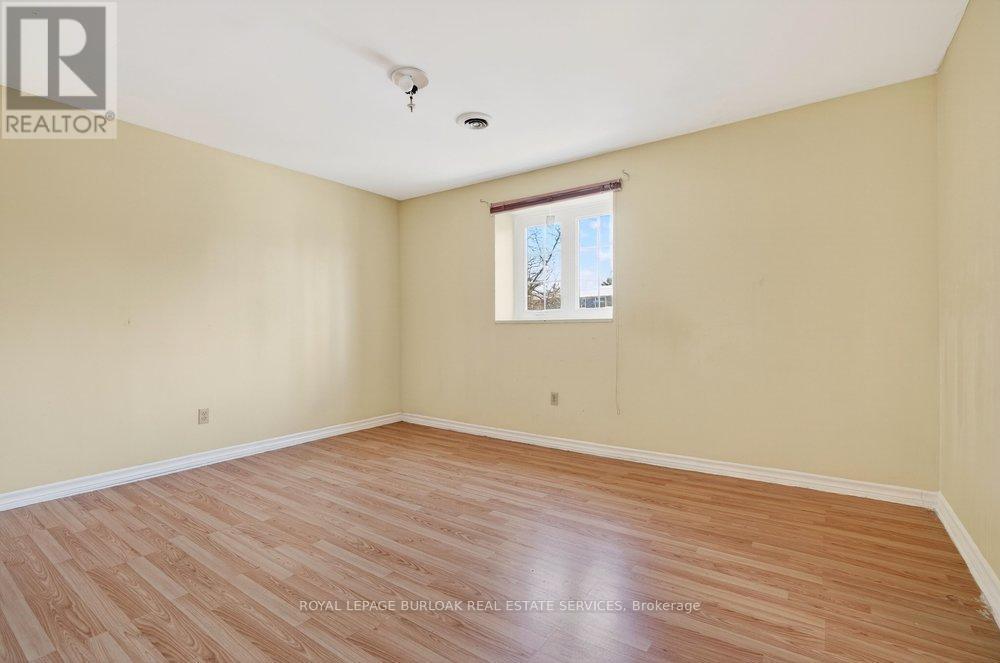 727 Brant Street, Burlington, ON - Indoor Photo Showing Other Room