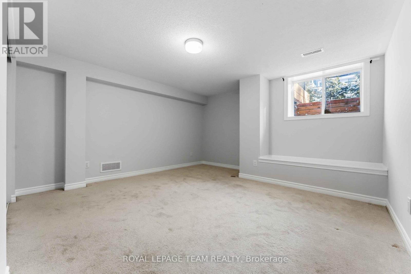109 Pilot Private, Ottawa, ON - Indoor Photo Showing Other Room
