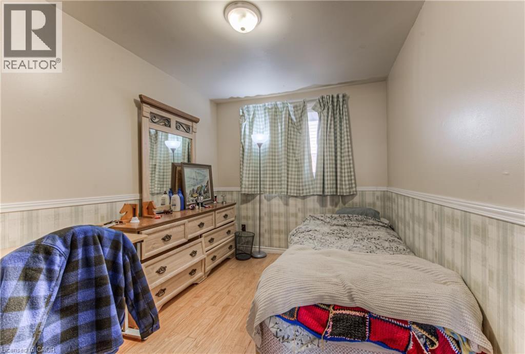 Unit 1: Bedroom #1 - 553 Teakwood Drive, Waterloo, ON - Indoor