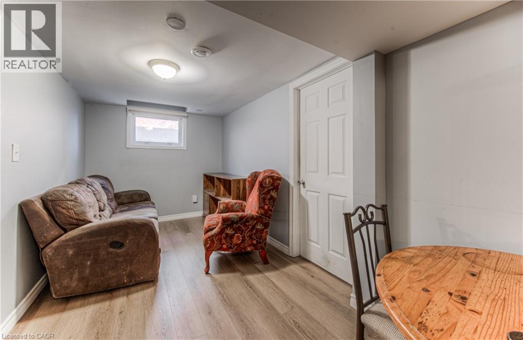 Unit 2: Living Room - 553 Teakwood Drive, Waterloo, ON - Indoor