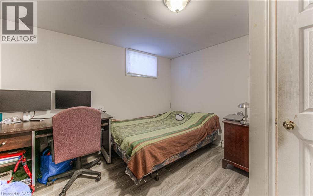 Unit 2: Bedroom #2 - 553 Teakwood Drive, Waterloo, ON - Indoor Photo Showing Bedroom