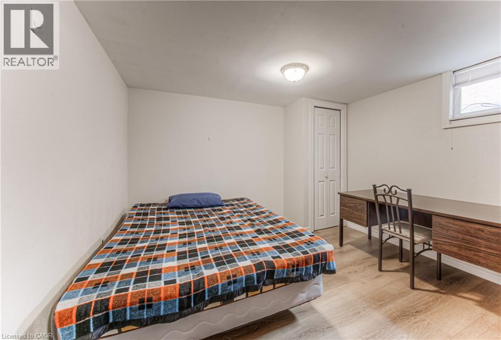 Unit 2: Bedroom #4 - 553 Teakwood Drive, Waterloo, ON - Indoor Photo Showing Bedroom