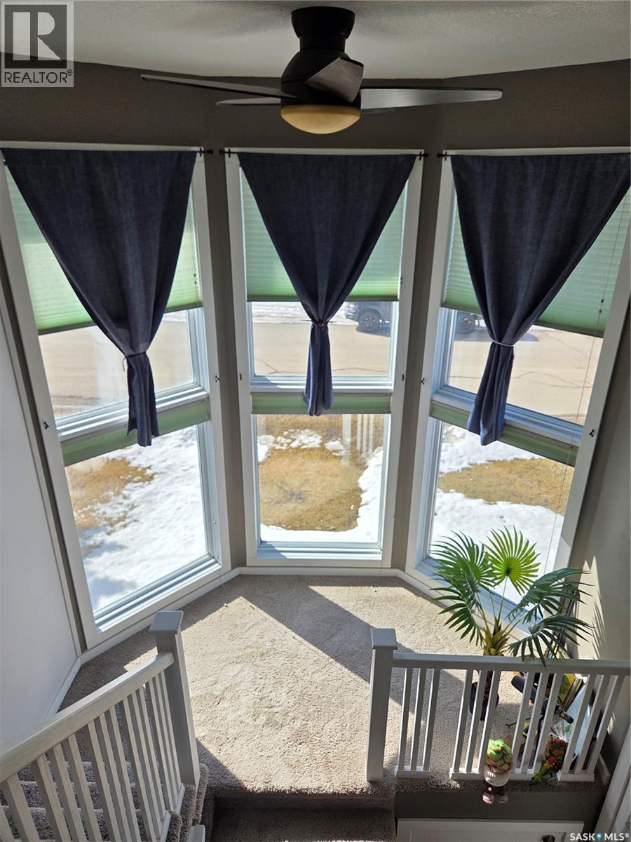 218 2Nd Street E, Carlyle, SK - Indoor Photo Showing Other Room