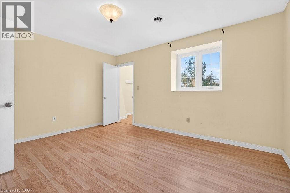 727 Brant Street, Burlington, ON - Indoor Photo Showing Other Room