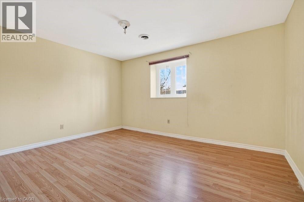 727 Brant Street, Burlington, ON - Indoor Photo Showing Other Room