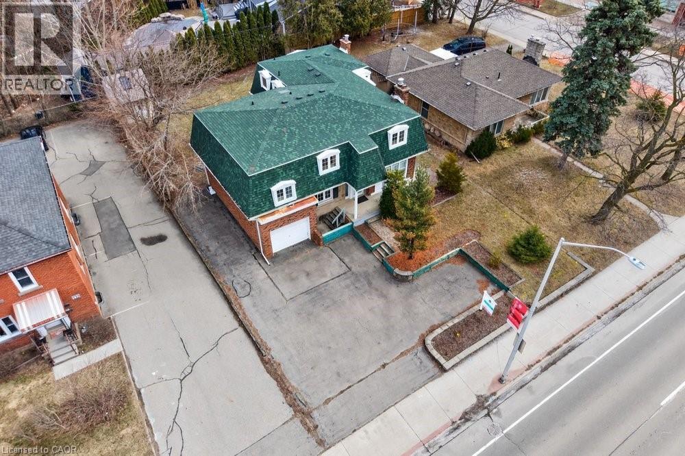 727 Brant Street, Burlington, ON - Outdoor