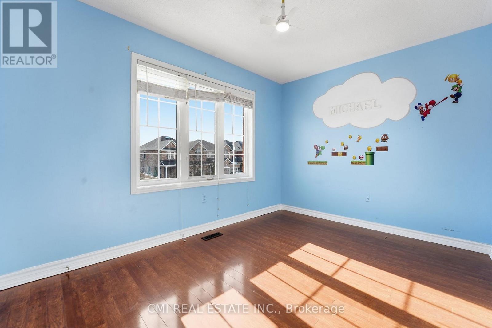 3927 Mayla Drive, Mississauga, ON - Indoor Photo Showing Other Room