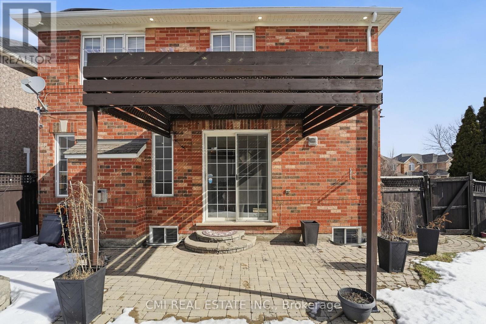 3927 Mayla Drive, Mississauga, ON - Outdoor With Exterior