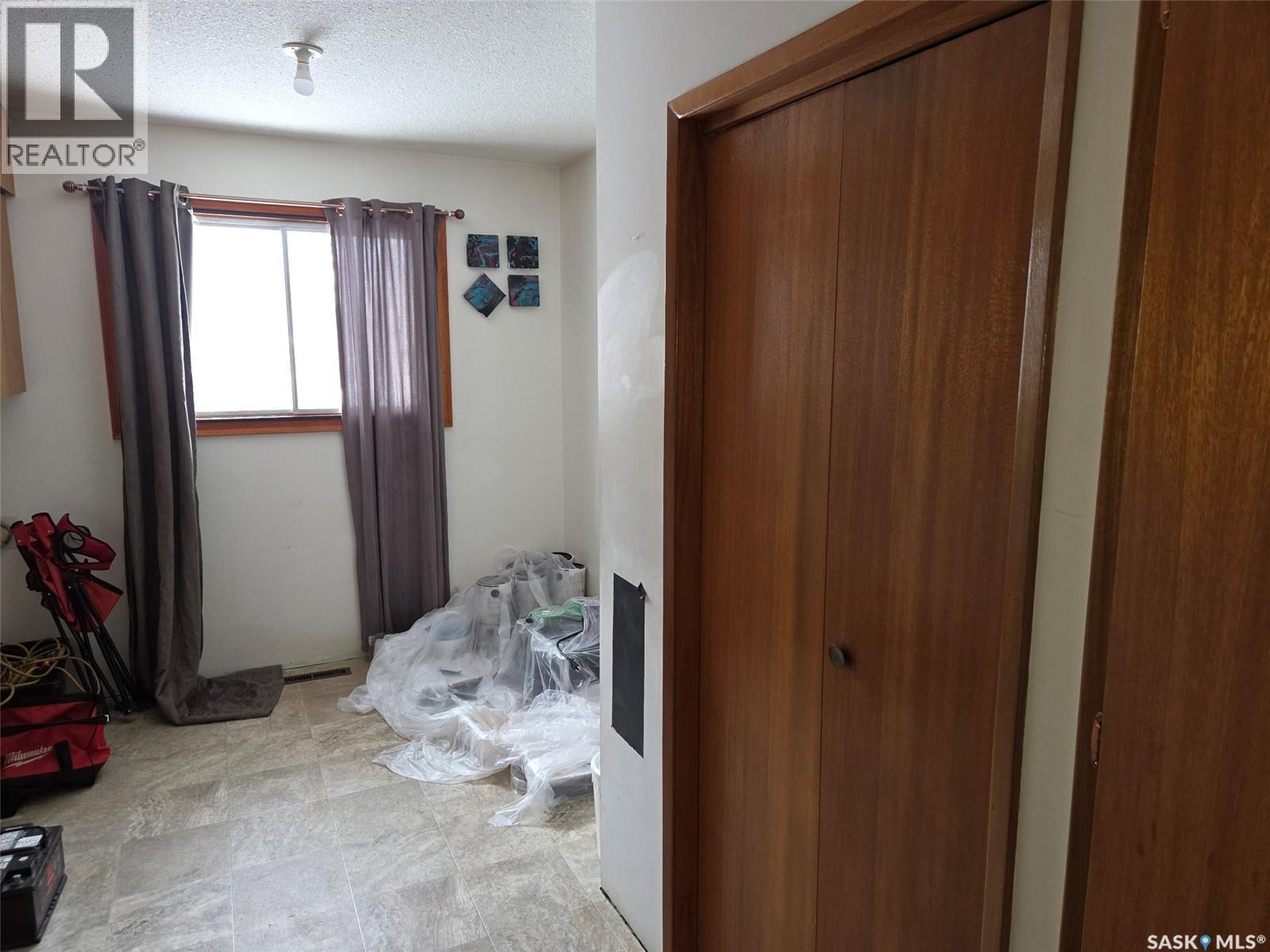 643 Main Street, Annaheim, SK - Indoor