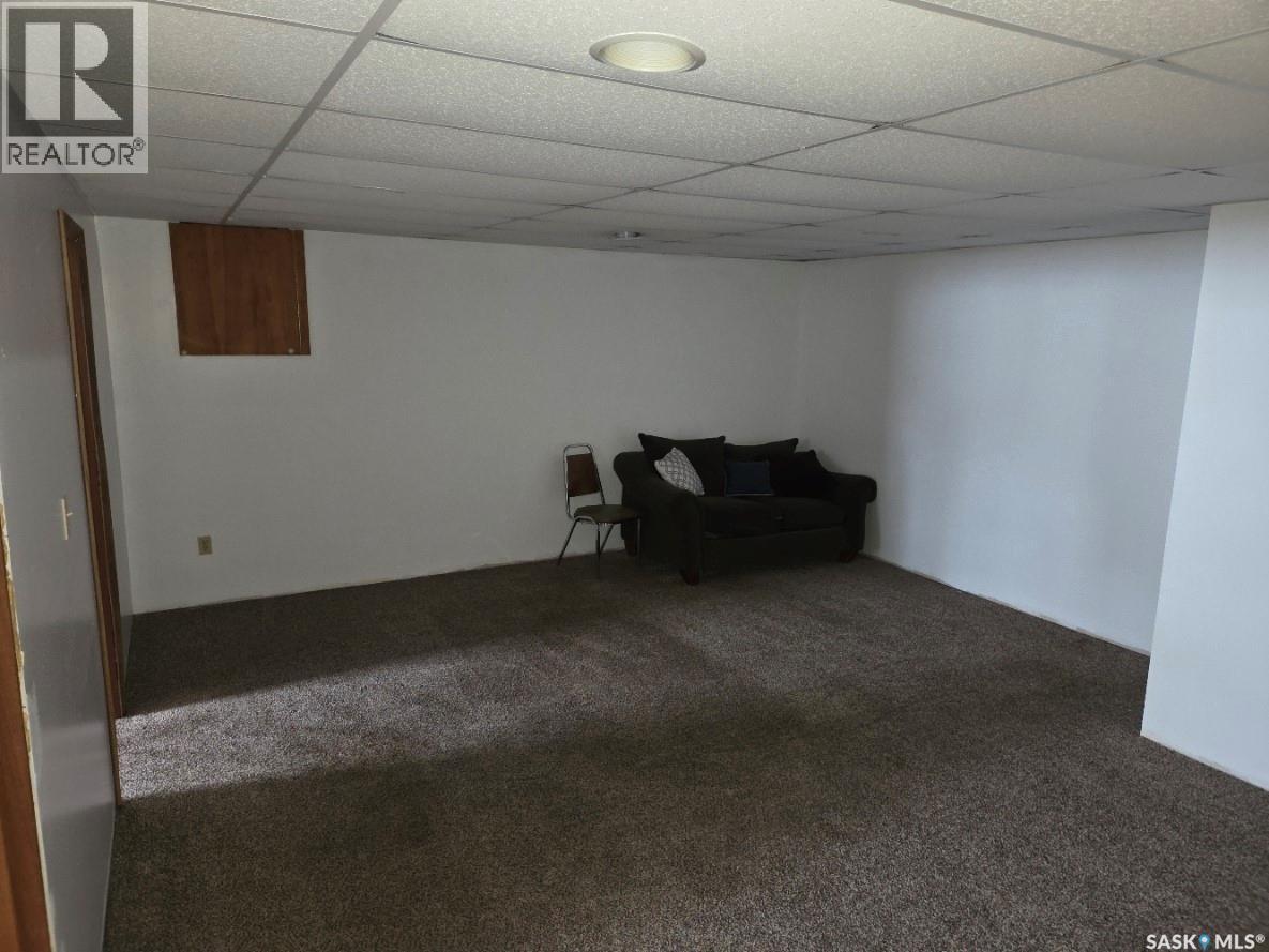 643 Main Street, Annaheim, SK - Indoor