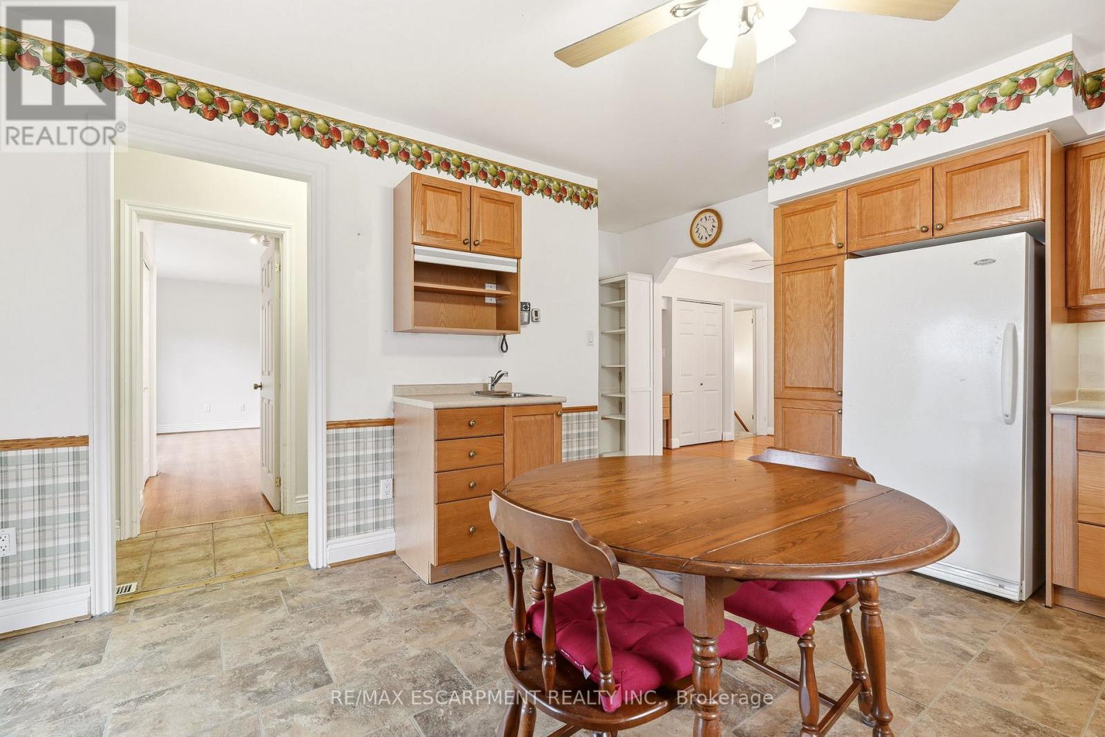 192 Ewen Road, Hamilton, ON - Indoor Photo Showing Other Room