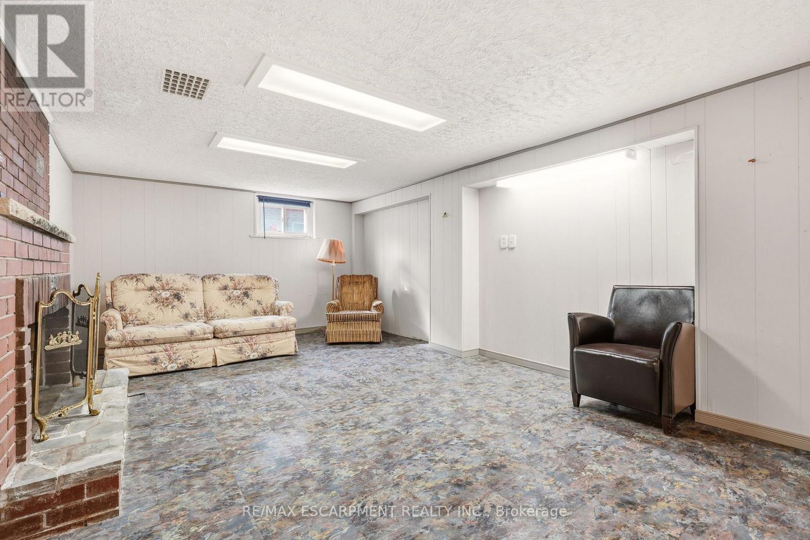 192 Ewen Road, Hamilton, ON - Indoor Photo Showing Other Room