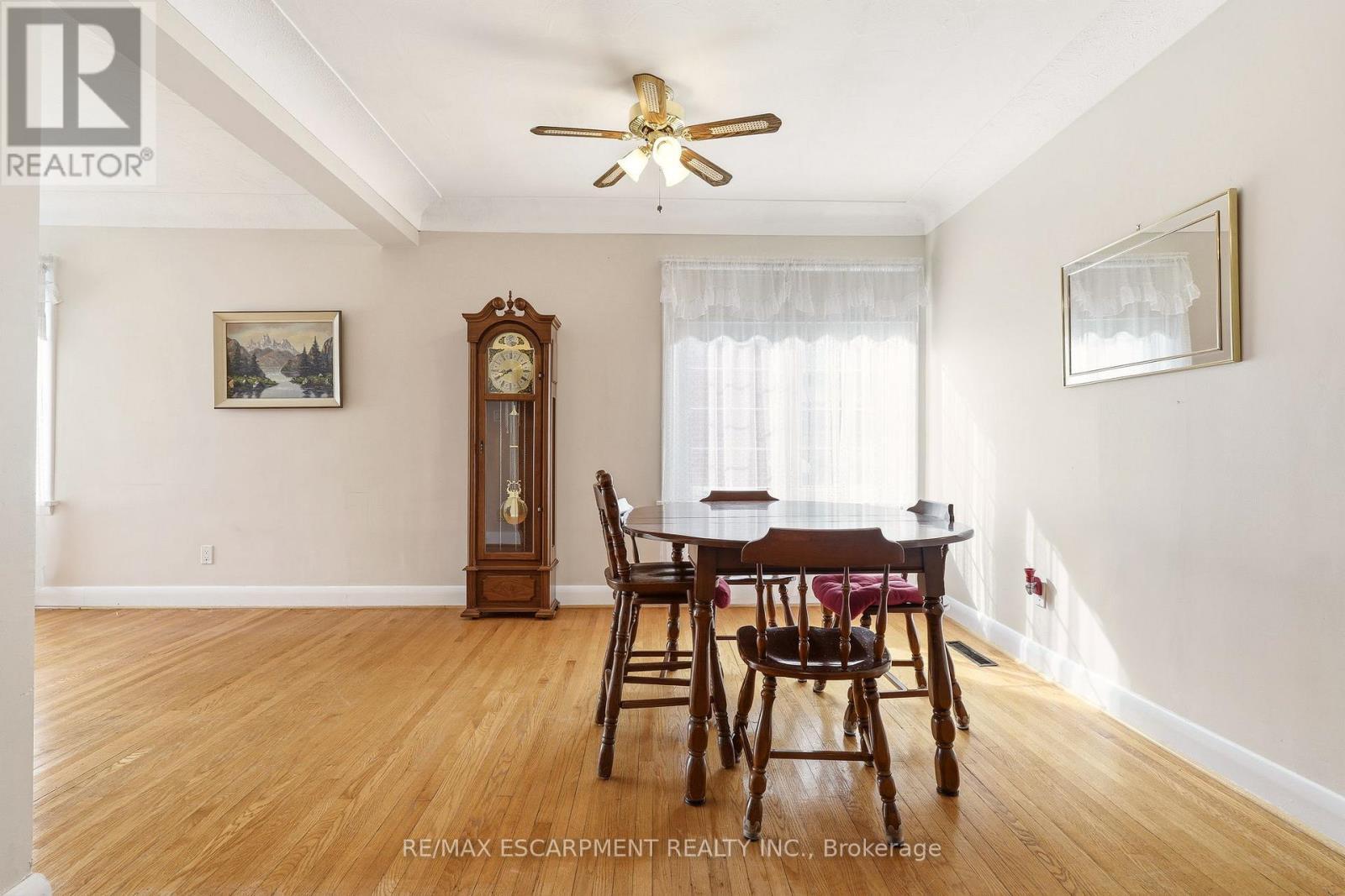192 Ewen Road, Hamilton, ON - Indoor Photo Showing Dining Room