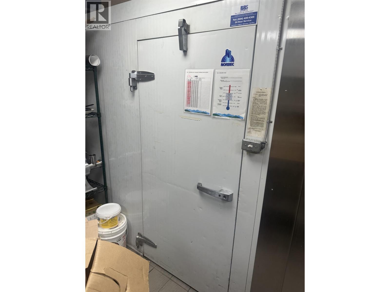 1471 Robson Street, Vancouver, BC