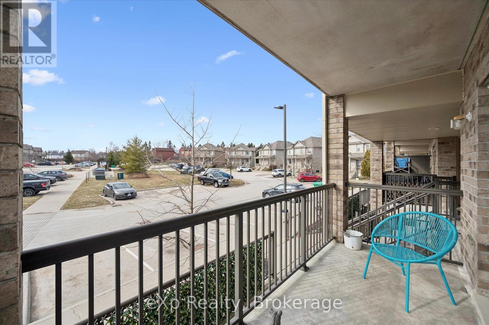 Front balcony view - 87 - 35 Mountford Drive, Guelph (Grange Road), ON - Outdoor With Balcony With Exterior
