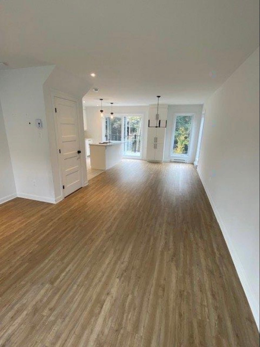 Salle à manger - 1-600 Rue St-Charles S., Granby, QC - Indoor