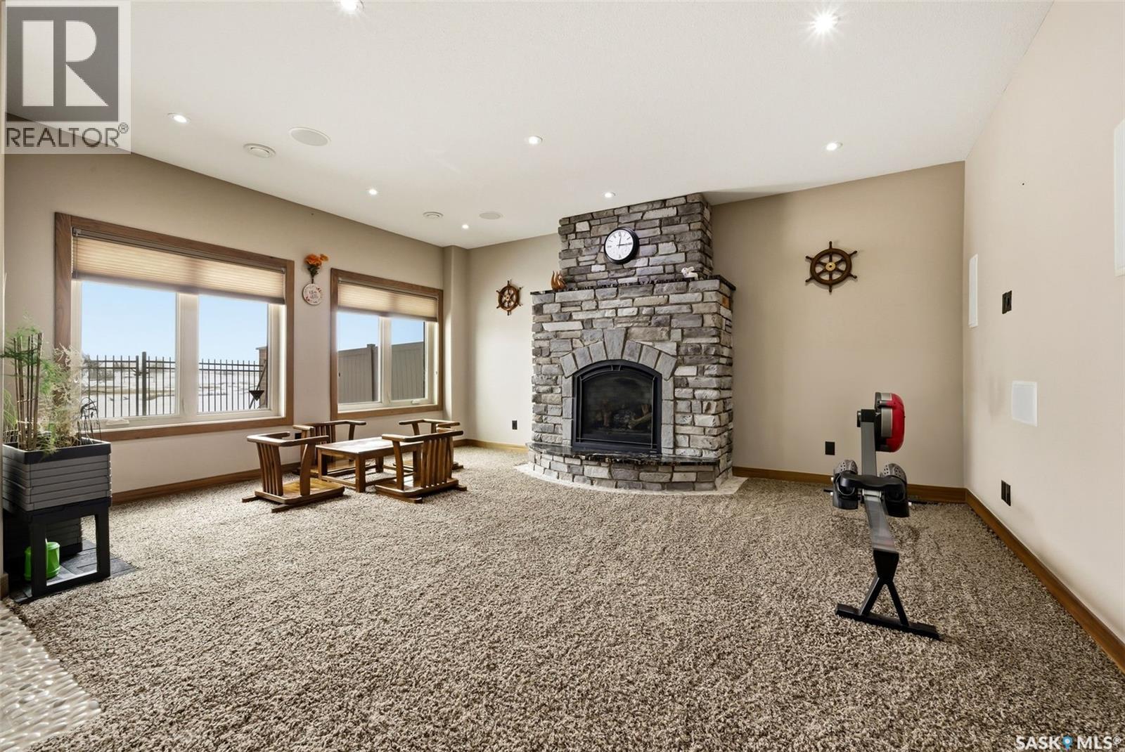 7502 Lilac Place, Regina, SK - Indoor With Fireplace