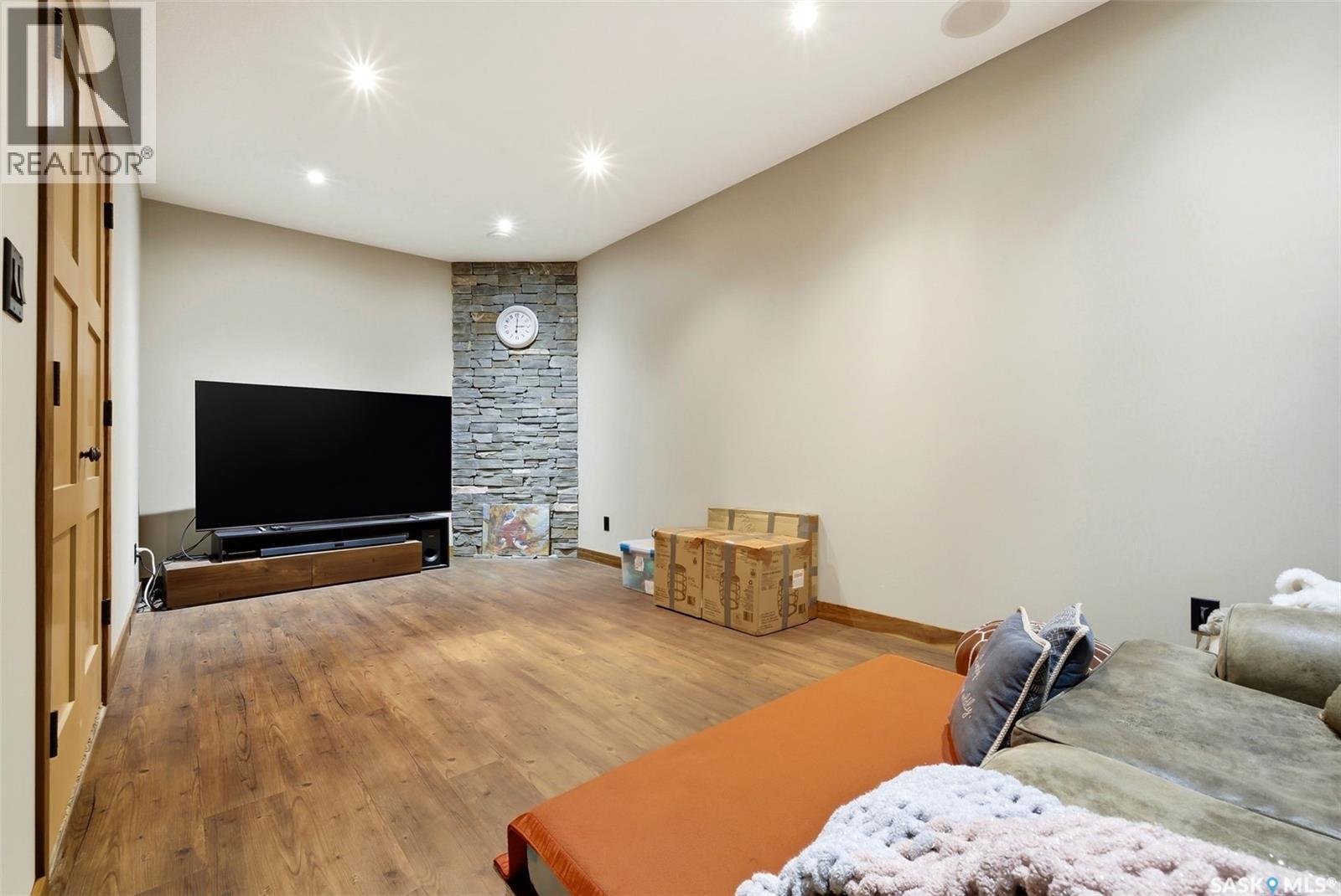 7502 Lilac Place, Regina, SK - Indoor