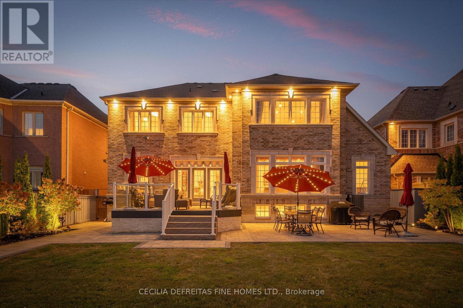 11 Beauvista Court, Vaughan, ON - Outdoor