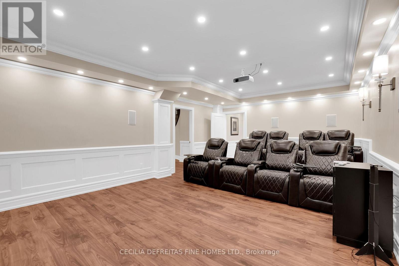 11 Beauvista Court, Vaughan, ON - Indoor Photo Showing Other Room