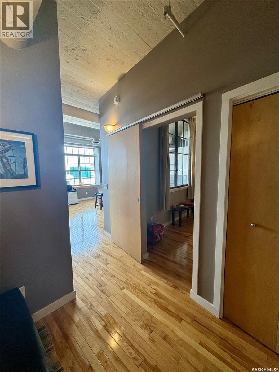 301 12 23Rd Street E, Saskatoon, SK - Indoor Photo Showing Other Room