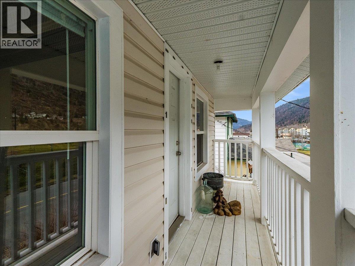 1767 Second Avenue, Trail, BC - Outdoor With Deck Patio Veranda With Exterior