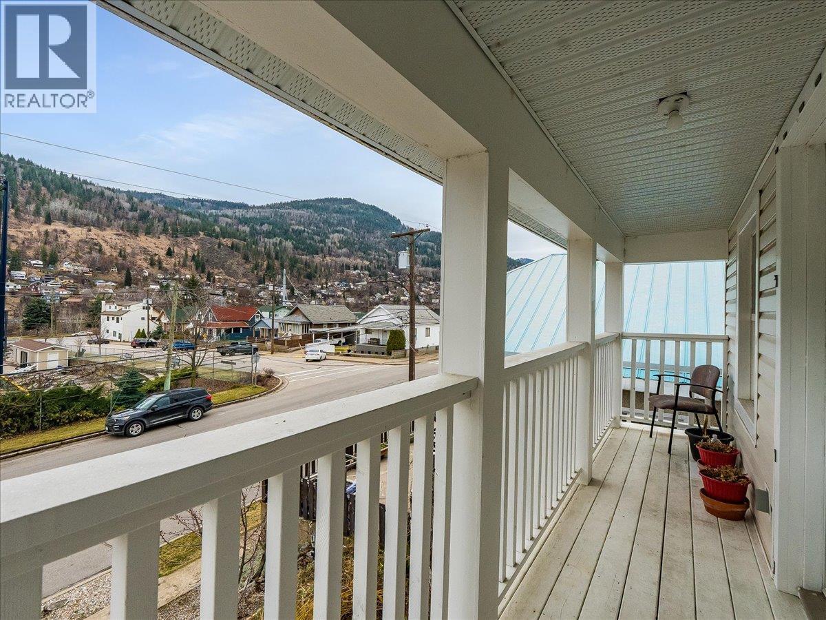 1767 Second Avenue, Trail, BC - Outdoor With Balcony With Deck Patio Veranda With Exterior