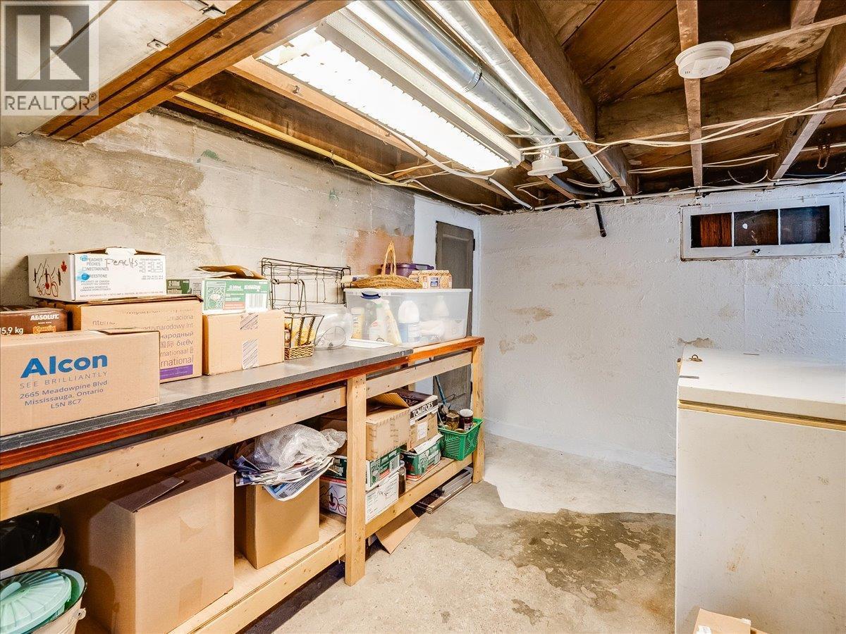 1767 Second Avenue, Trail, BC - Indoor Photo Showing Basement