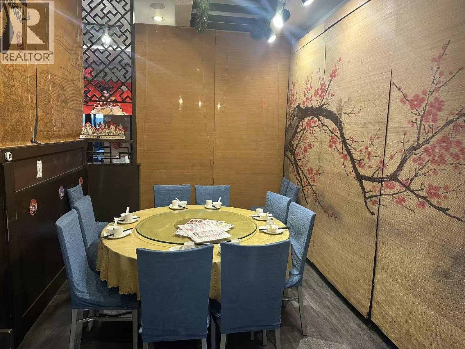 8231 Ackroyd Road, Richmond, BC