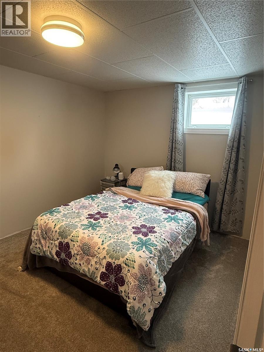 420 Logan Avenue, White Fox, SK - Indoor Photo Showing Bedroom
