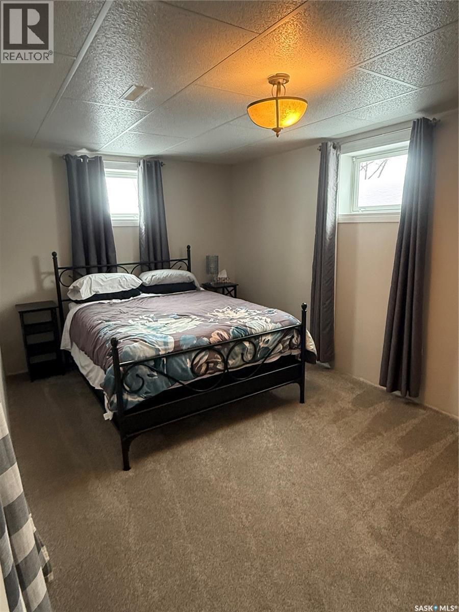 420 Logan Avenue, White Fox, SK - Indoor Photo Showing Bedroom