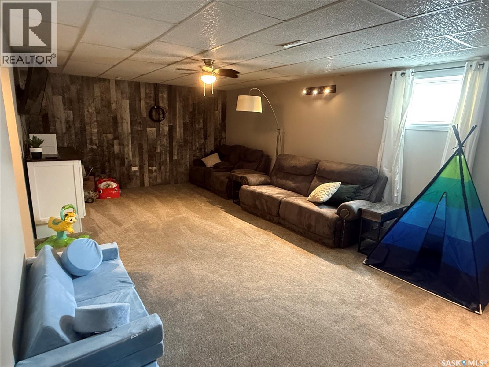 420 Logan Avenue, White Fox, SK - Indoor