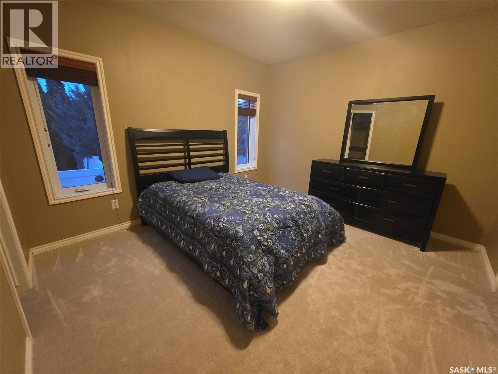 315 Brookshire Crescent, Saskatoon, SK - Indoor Photo Showing Bedroom